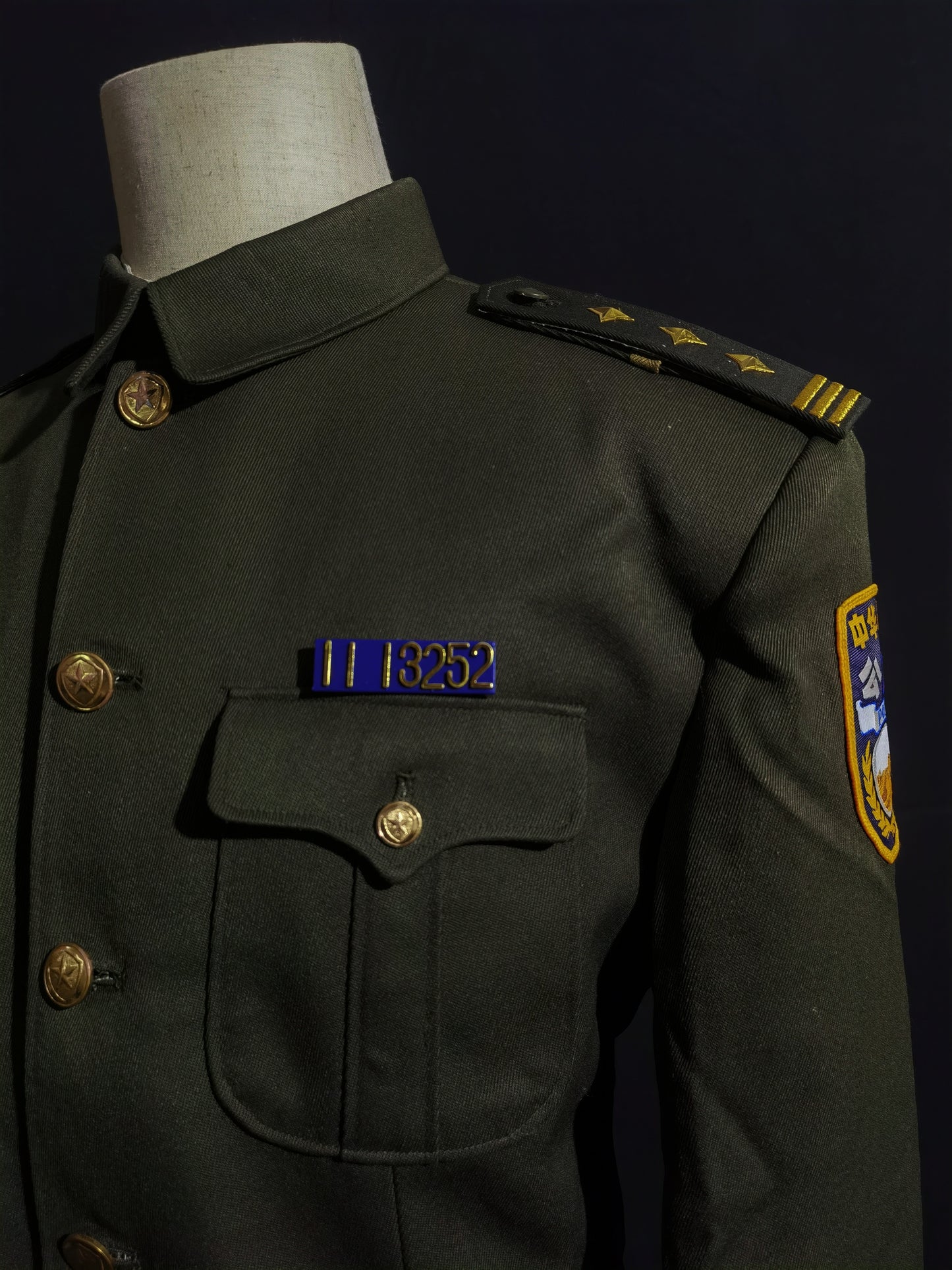 Original Type 95 Police Winter Uniform Set (Wool Gabardine Lapel Jacket, Trousers & Winter Fur Cap, Grade 1 Superintendent)