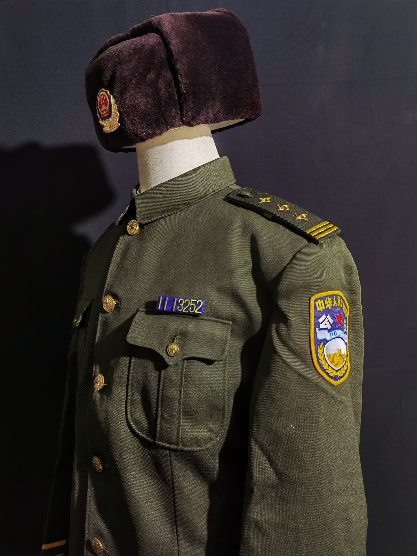 Original Type 95 Police Winter Uniform Set (Wool Gabardine Lapel Jacket, Trousers & Winter Fur Cap, Grade 1 Superintendent)